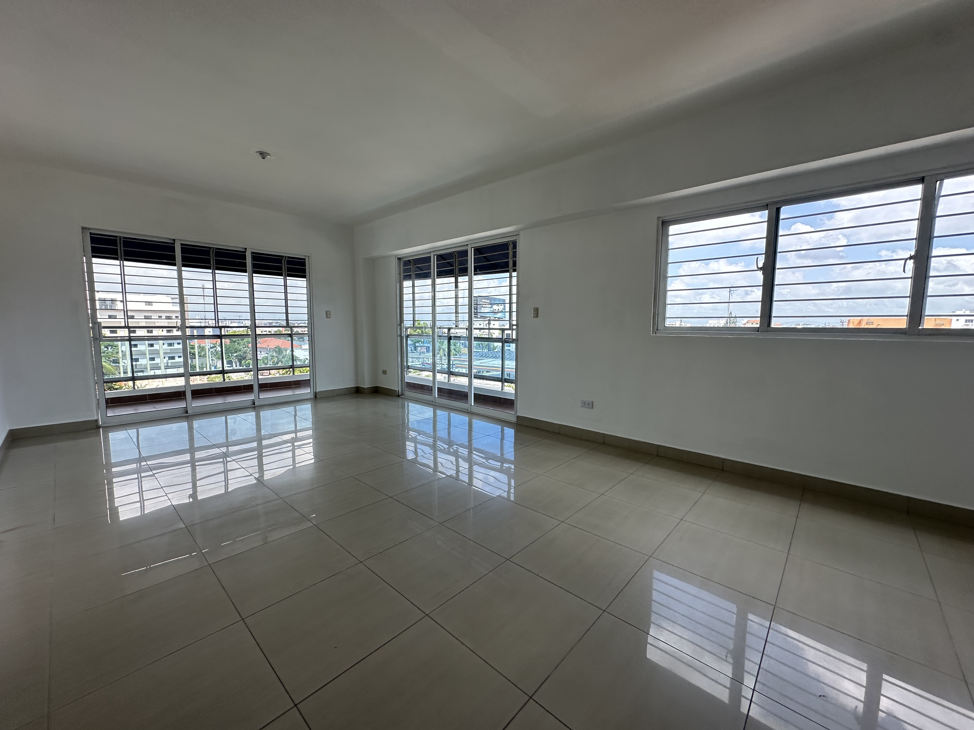 apartamentos - Vendo o alquilo piso 5 mirador norte tres hab dos  2