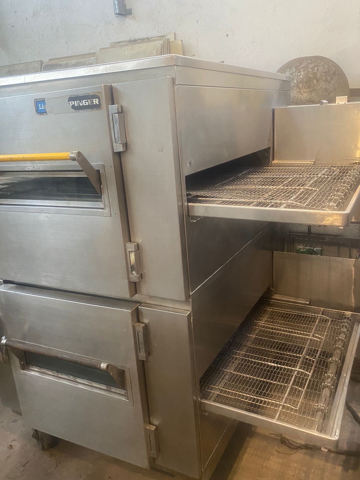 equipos profesionales -  2 HORNO DE PIZZA LINCOLN DE 36x76 
salen cada uno 350,000 1