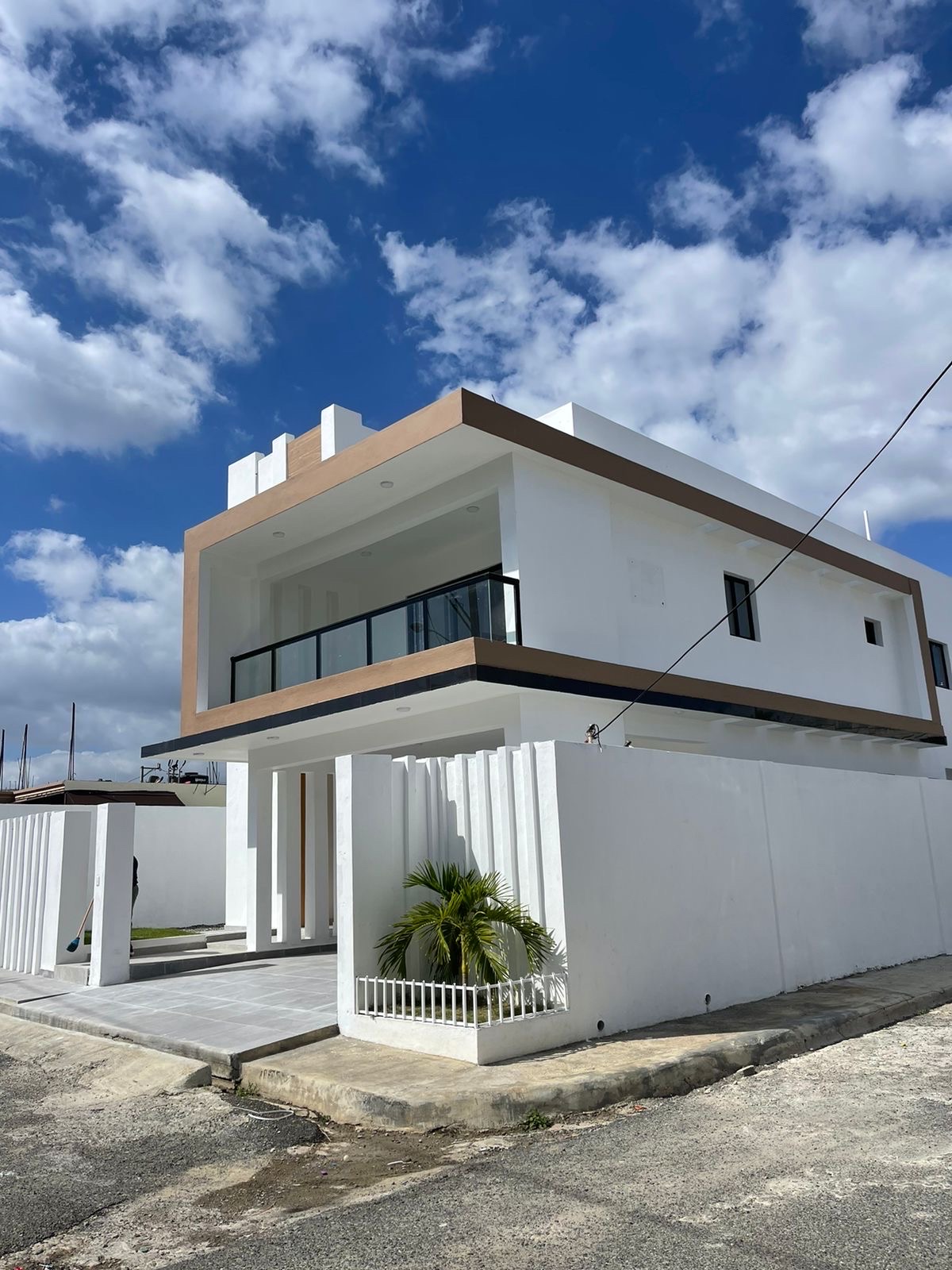 casas - venta de casa en la autopista de san Isidro brisa oriental Santo Domingo este 