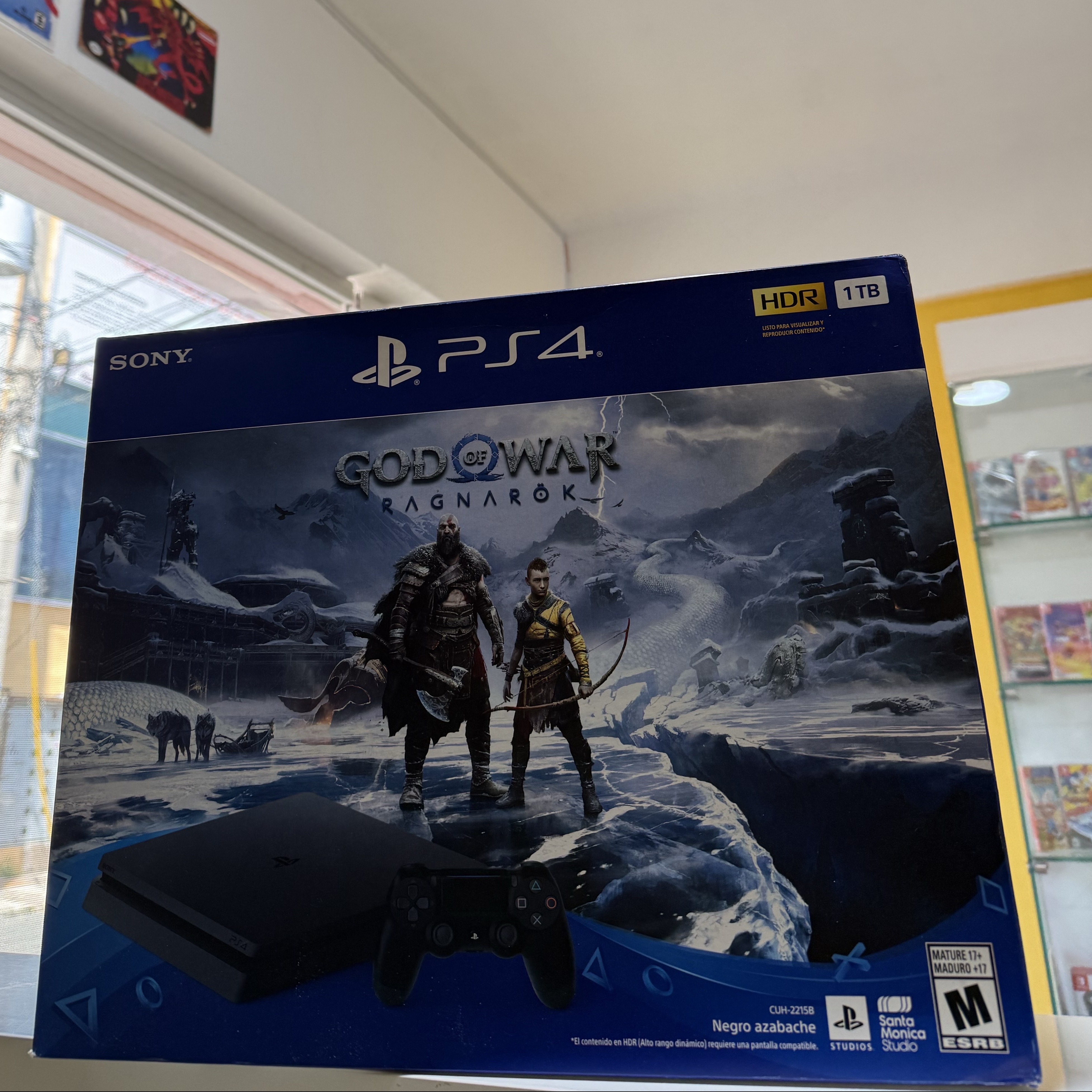 consolas y videojuegos - Ps4 slim nuevo sellado 1TB bundle god of war 6 meses de garantía 