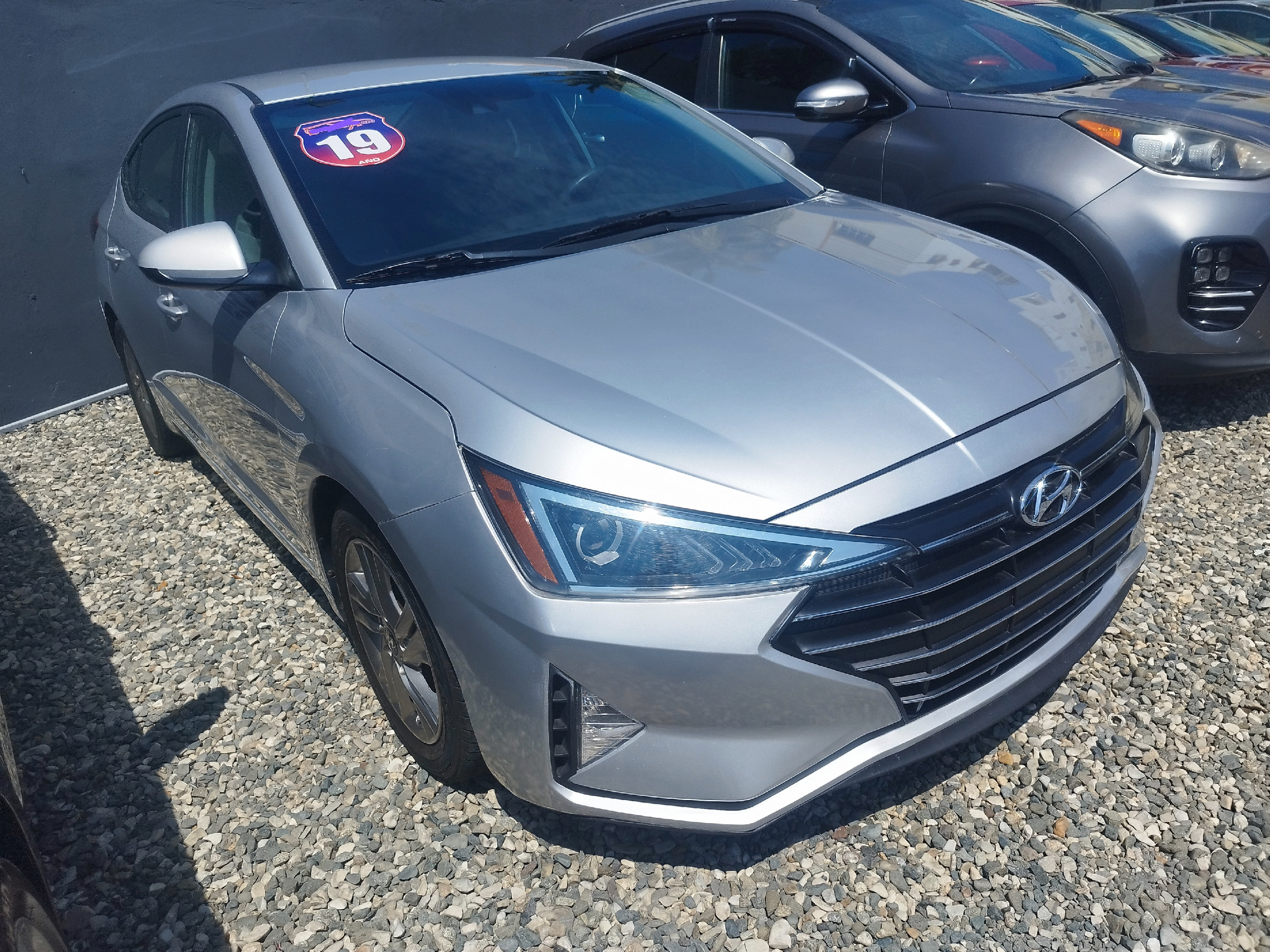 carros - 2019 Hyundai Elantra SEL 