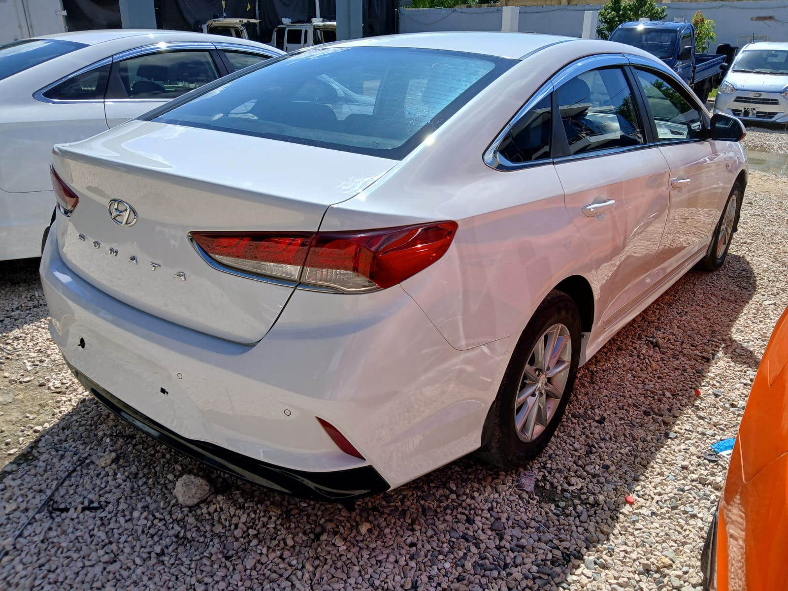 carros - VENDO HYUNDAI NEW RISE 2019 FINANCIAMIENTO DISPONI 4