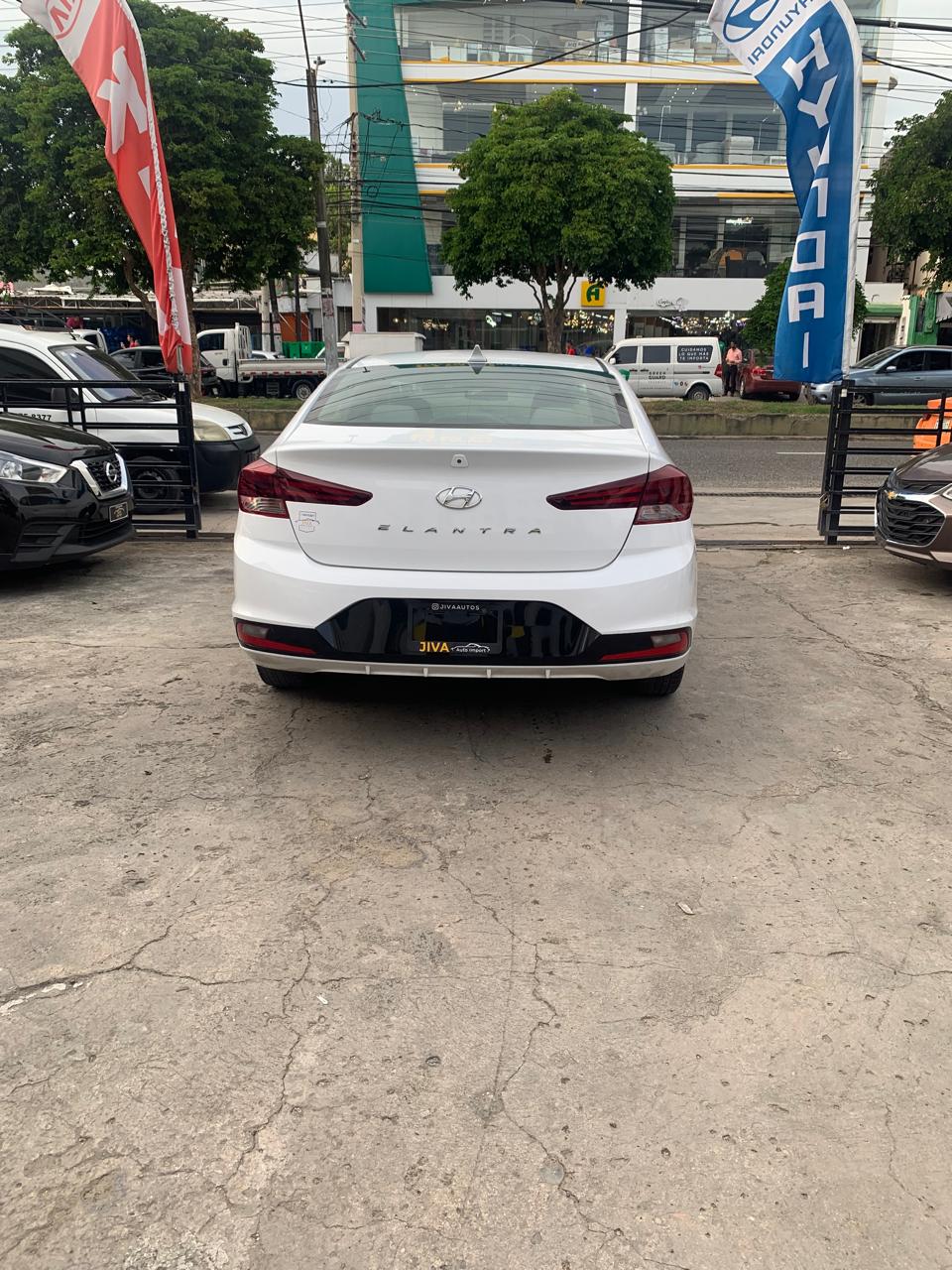 carros - HYUNDAI ELANTRA SEL 2019 8