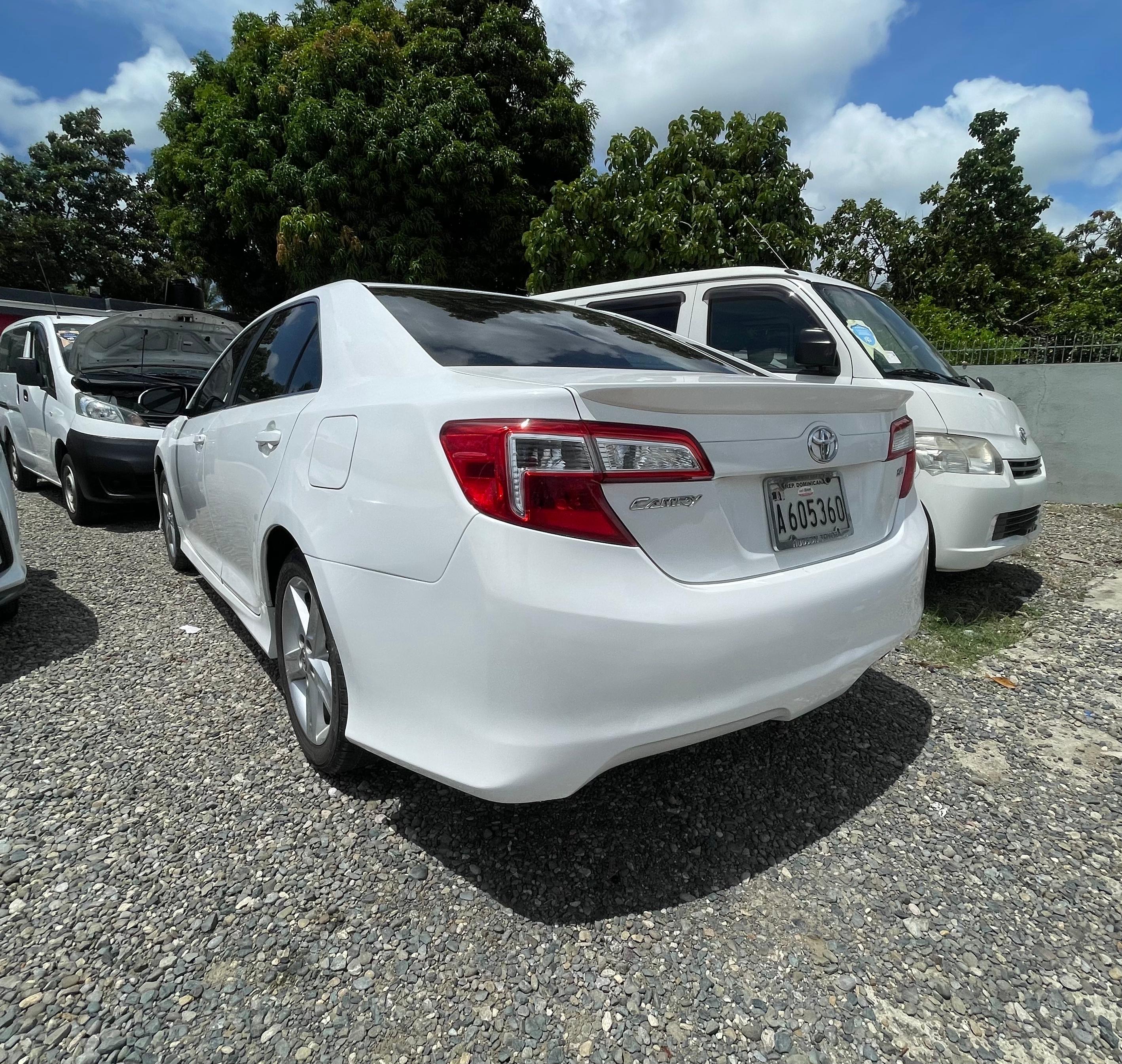 carros - Toyota Camry SE 2012 3