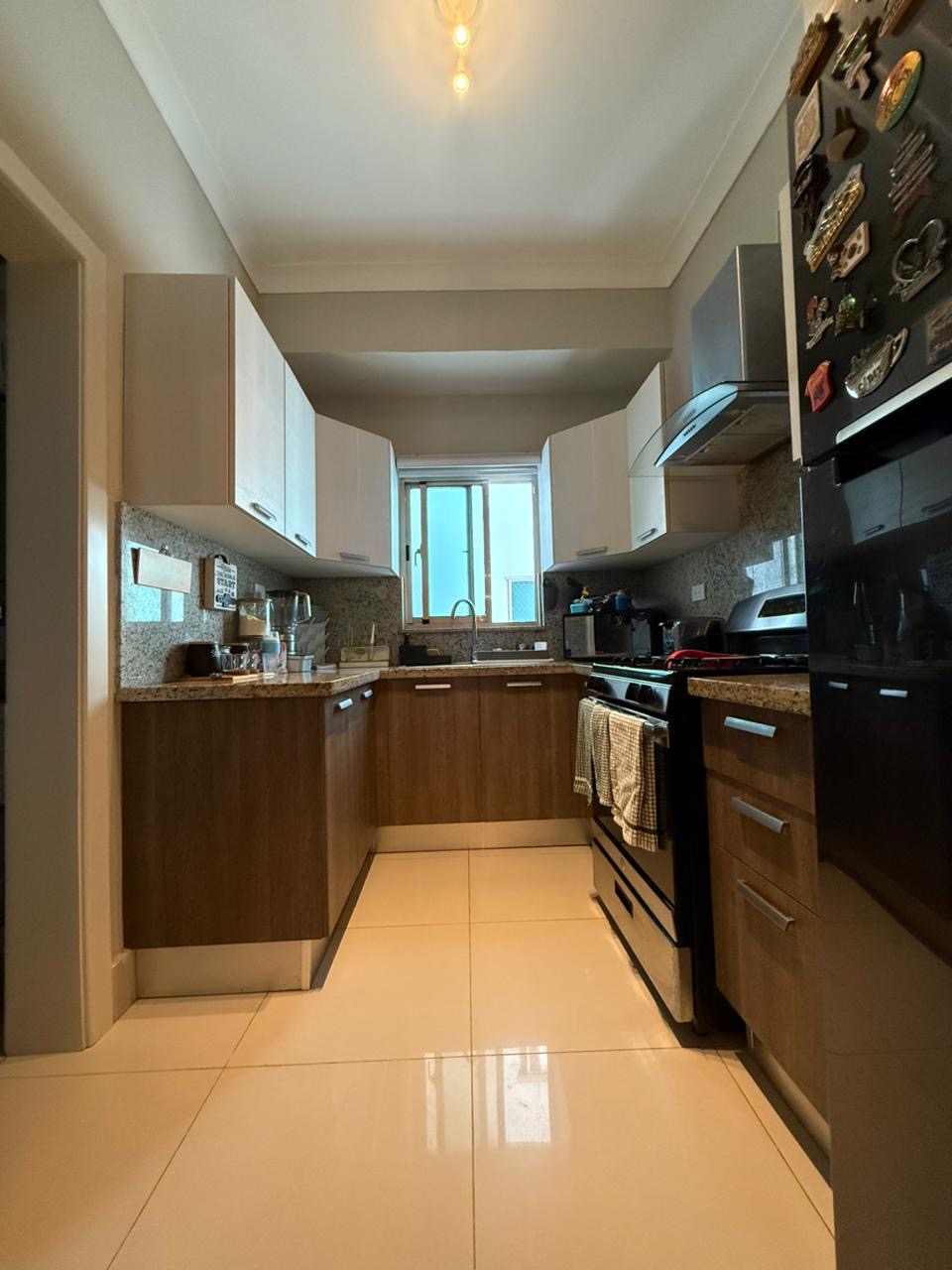 apartamentos - Vendo tercer nivel dos hab 2.5 baños dos parqueos 