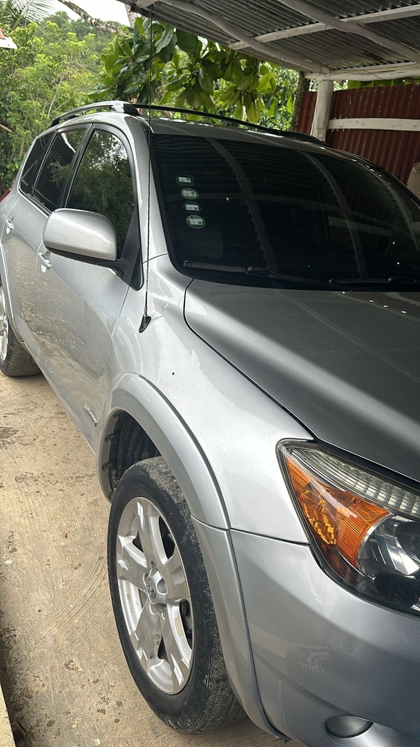 jeepetas y camionetas - Se vende Vehículo Toyota Rav4 2008. [hidden information]