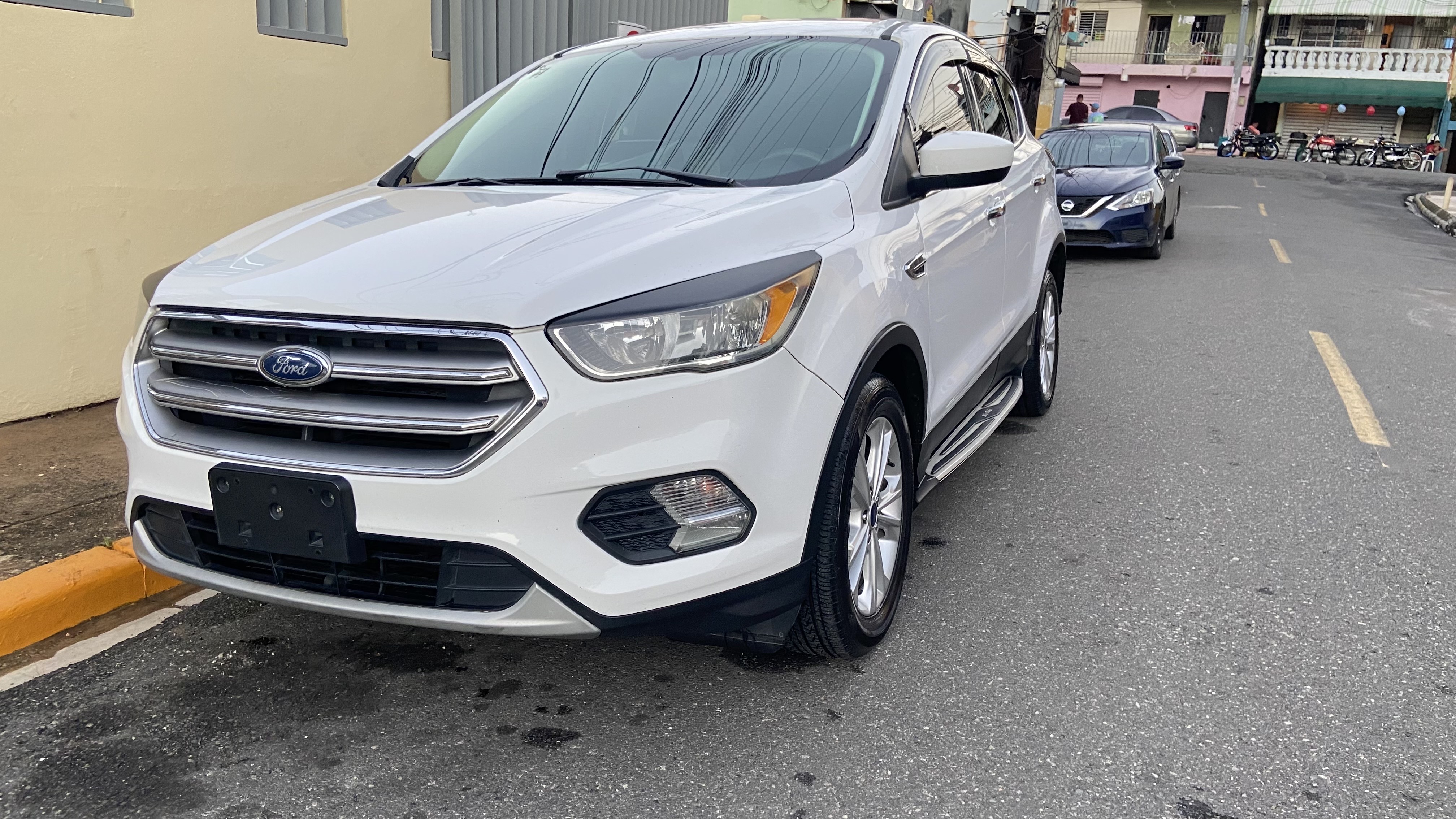 jeepetas y camionetas - Vendo Ford Escape 2017 1