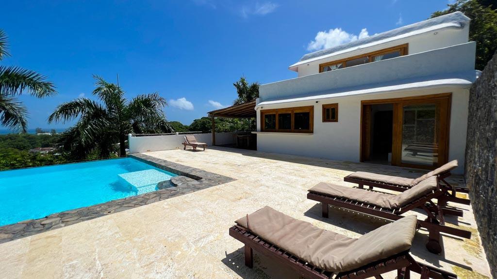 casas vacacionales y villas - Villa en el Centro de Las Terrenas 1