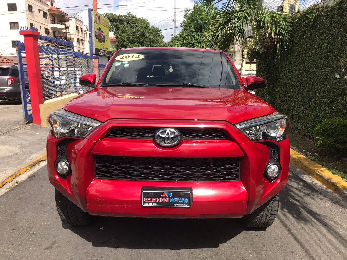 jeepetas y camionetas - TOYOTA 4RUNNER SR5 2014 1