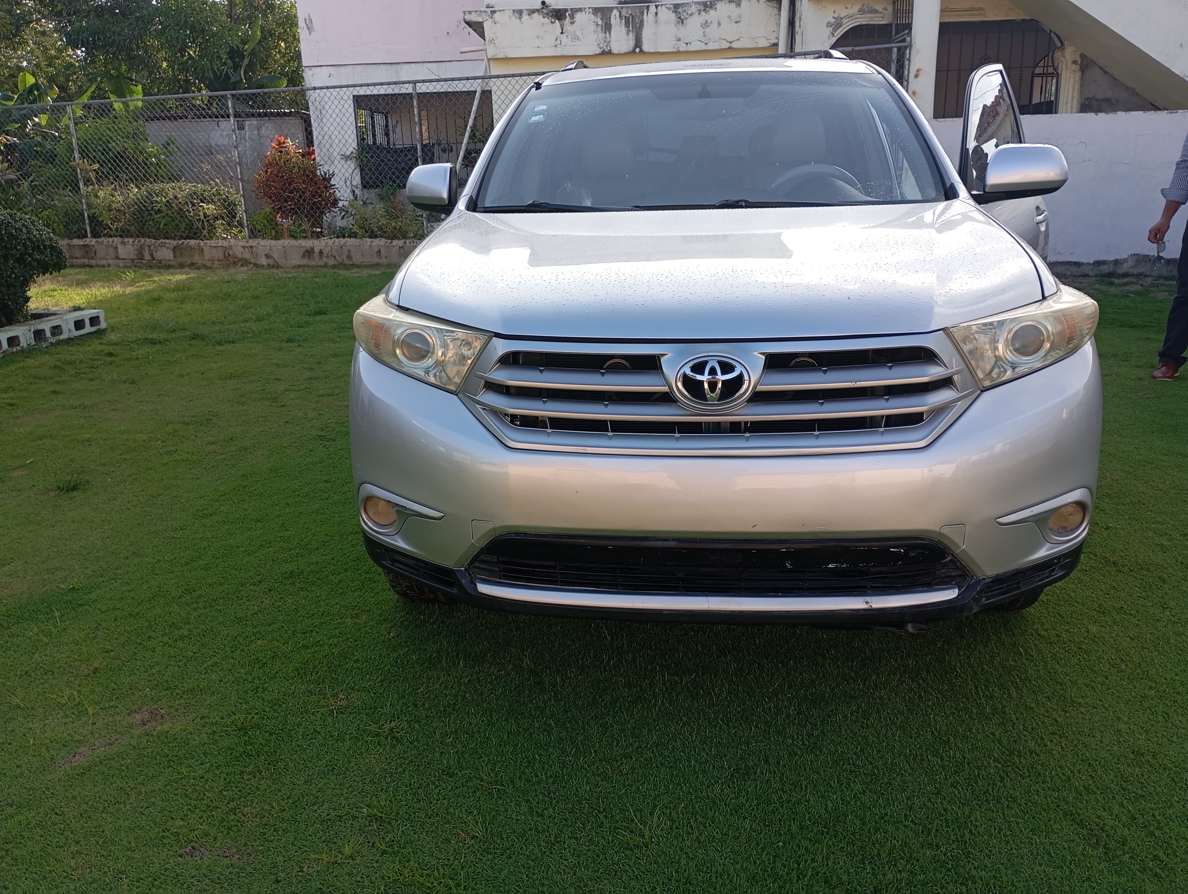 jeepetas y camionetas - Toyota Highlander 2011 2