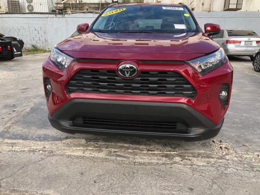 jeepetas y camionetas - Toyota rav4 le 2020