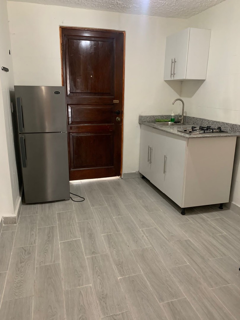 apartamentos - Alquilo cómodo aparta estudio amueblado y recién remodelado 6