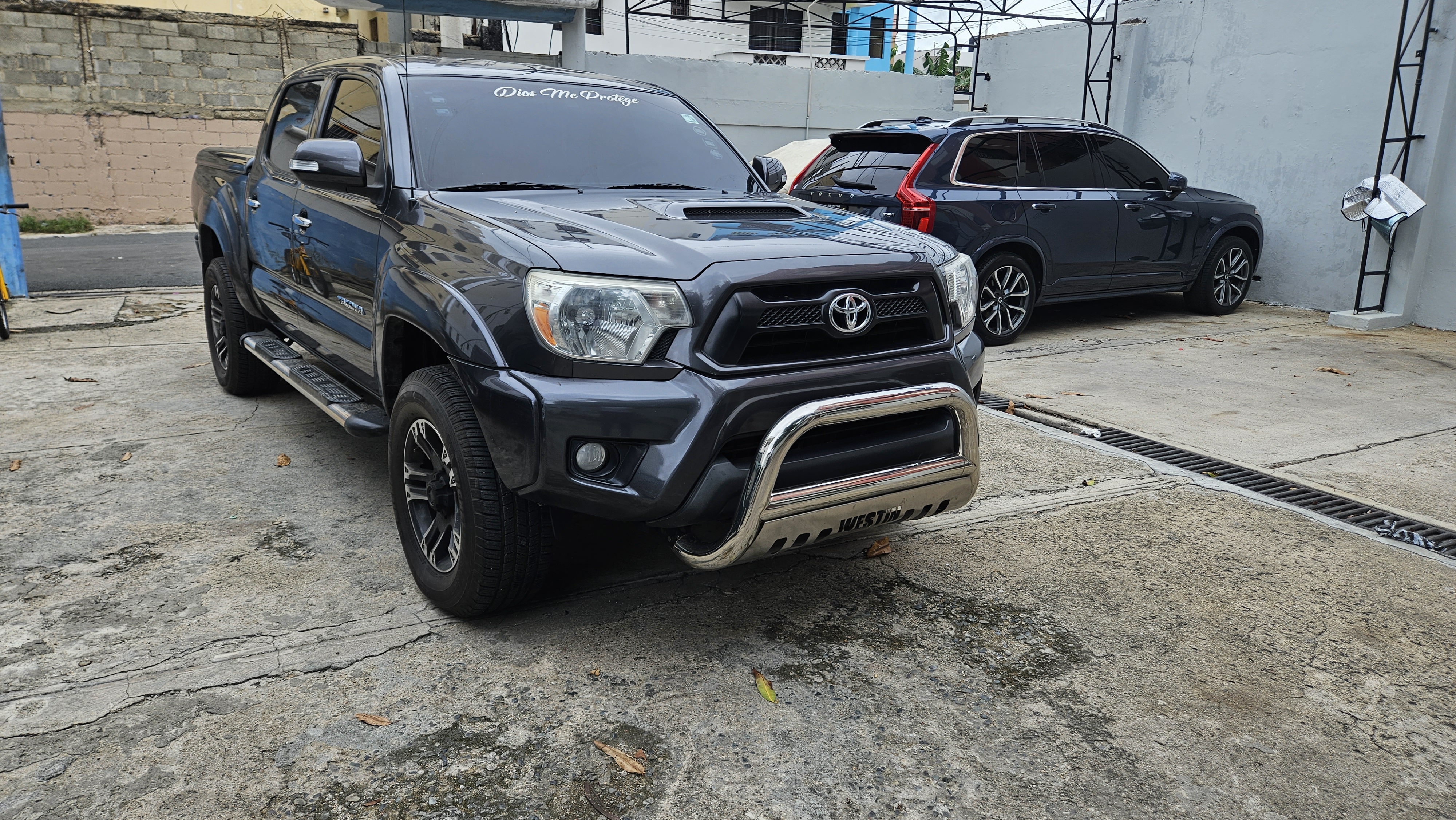 jeepetas y camionetas - Toyota tacoma pre runner 2013 