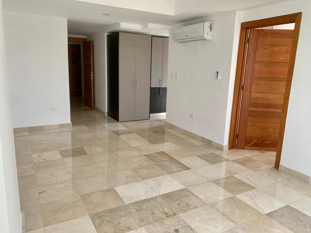 apartamentos - Apartamento en venta en Piantini 0