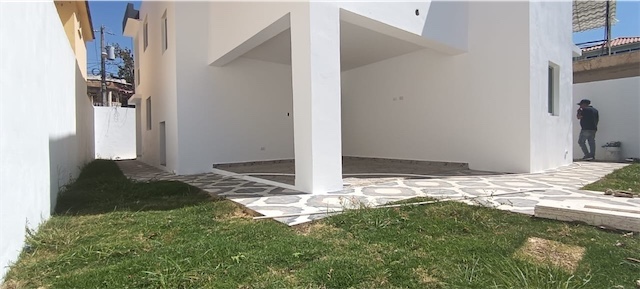 casas - Venta de casa en la autopista de san Isidro prado oriental Santo Domingo este 3