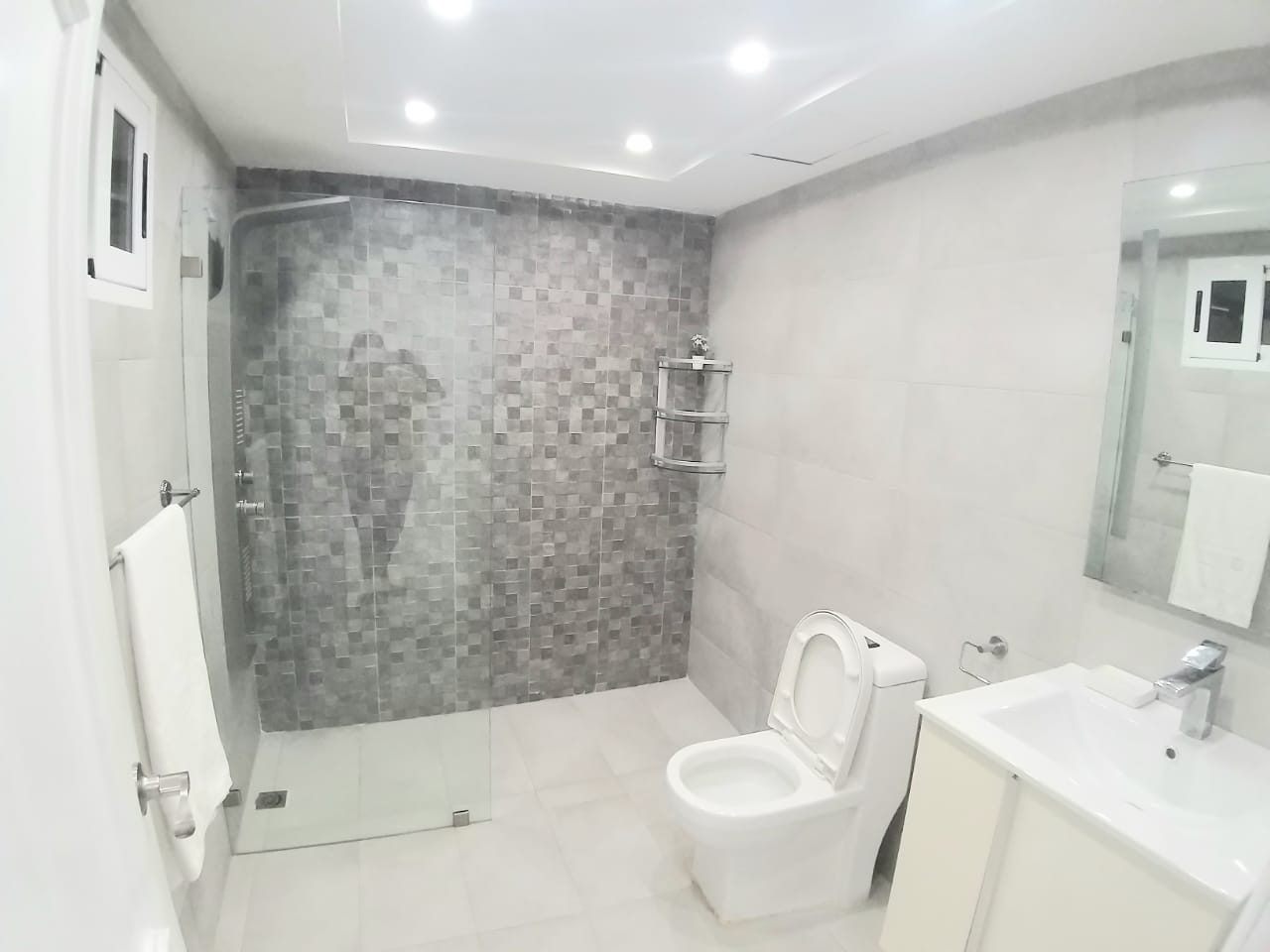 apartamentos -  Apartamento 2Hab Amueblado Remodelada Moderno Super Centrico Naco 7