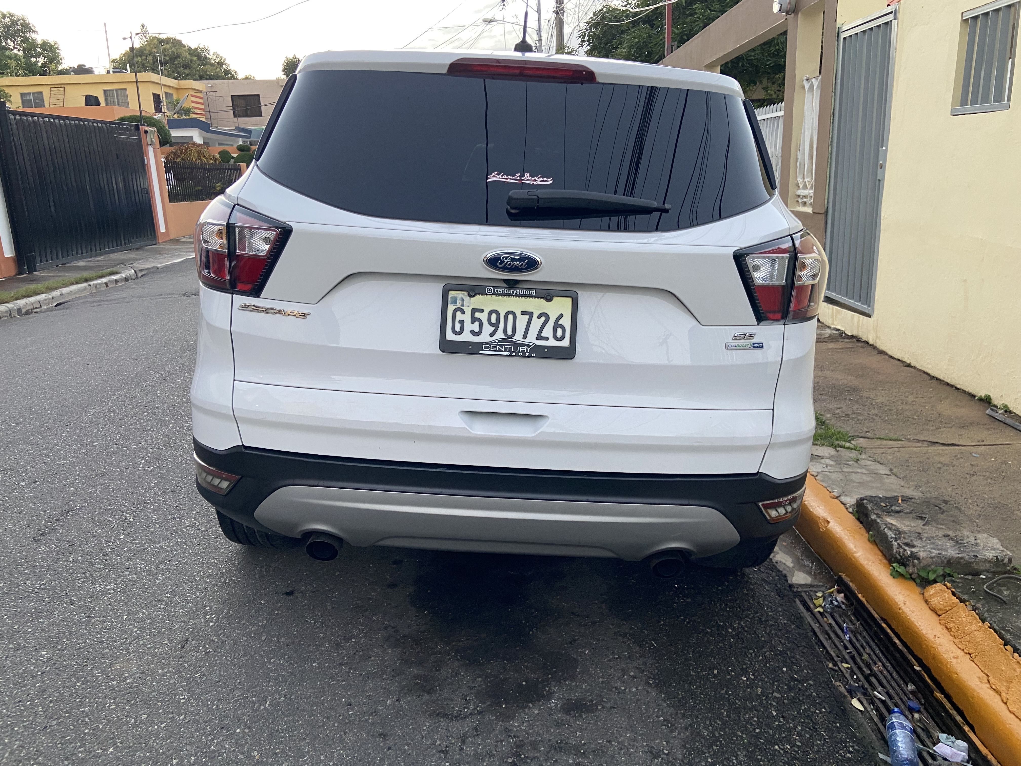 jeepetas y camionetas - Vendo Ford Escape 2017 2