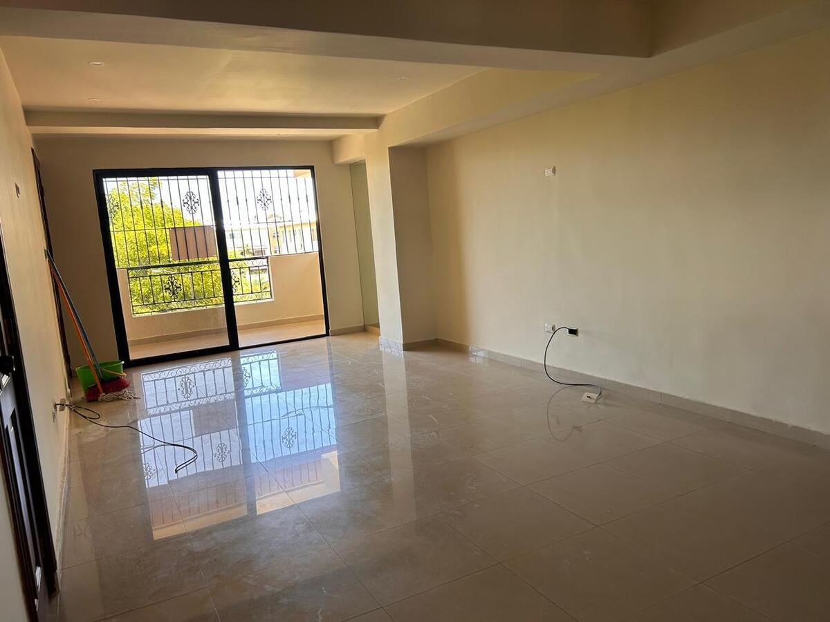 apartamentos - Vendo piso 4 en las praderas dos hab dos parqueos  6