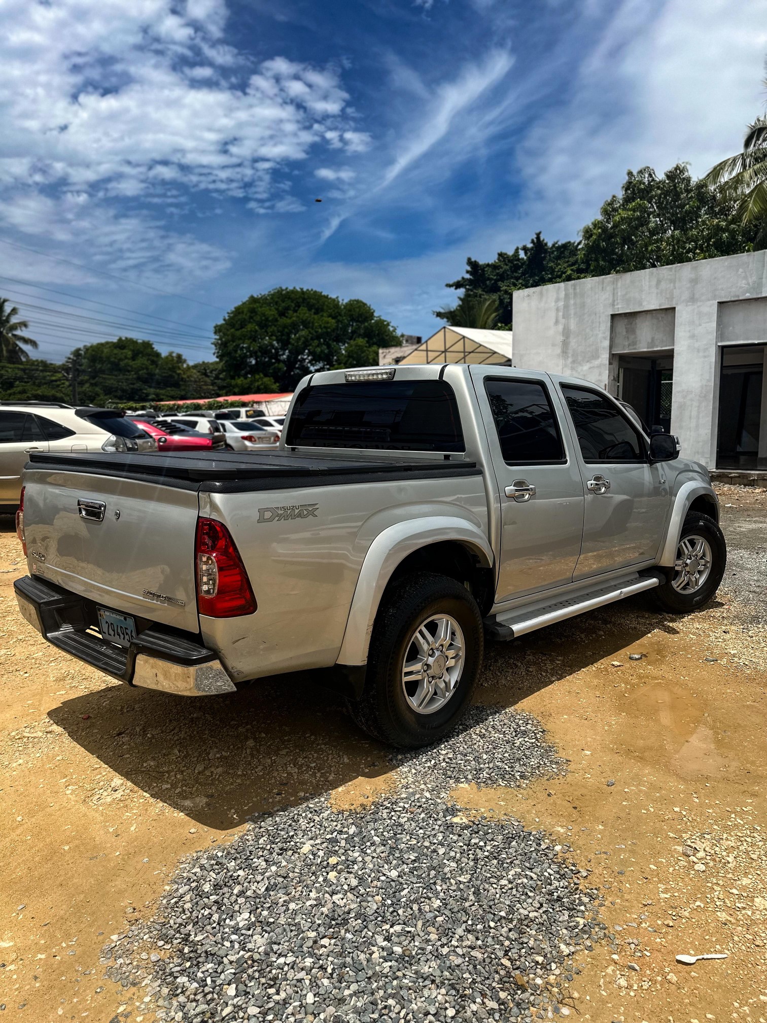 jeepetas y camionetas - CAM. ISUZU DIMAX  D/C 2011 1