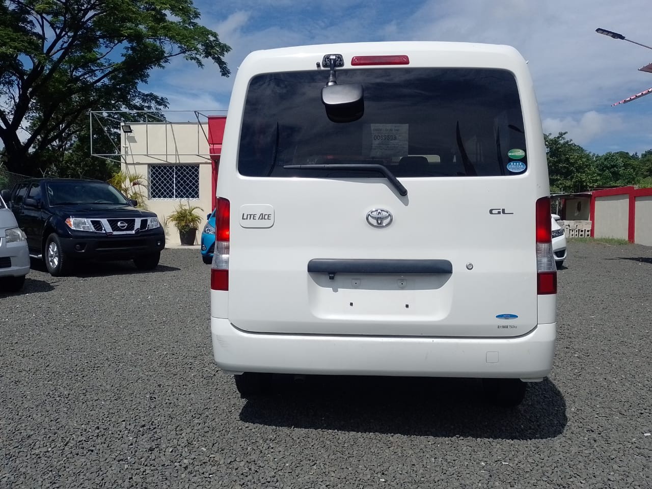 jeepetas y camionetas - TOYOTA LITE ACE  2018 4