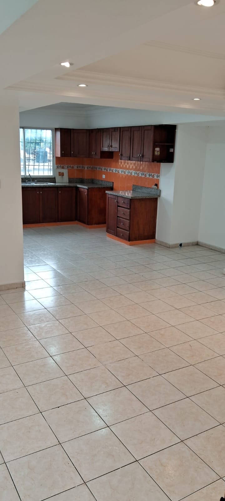 apartamentos - vendo apto piso 3 en el  km 14 Autopista Duarte residencial Marie Míchel  8