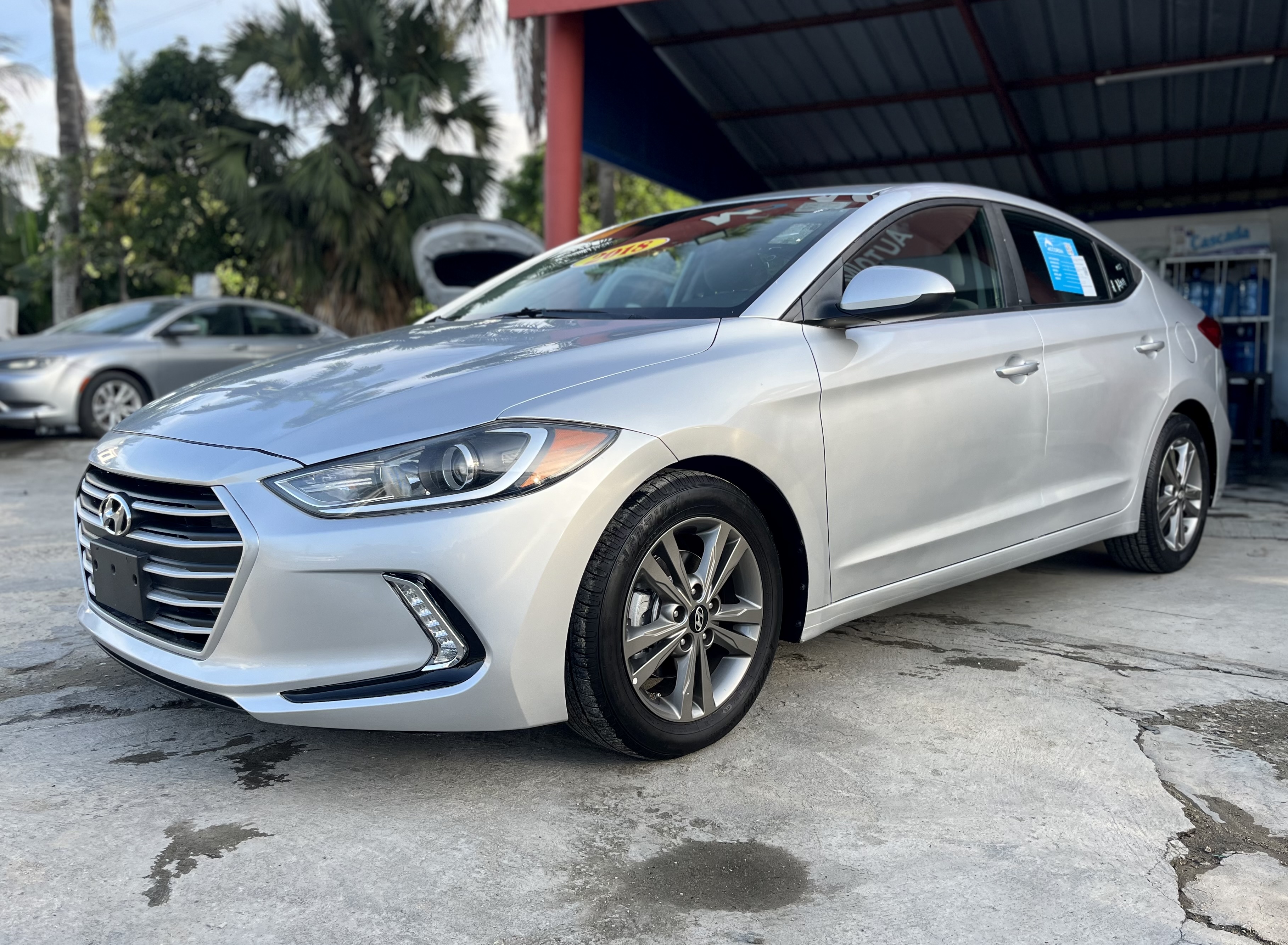 carros - Hyundai Elantra 2018  8