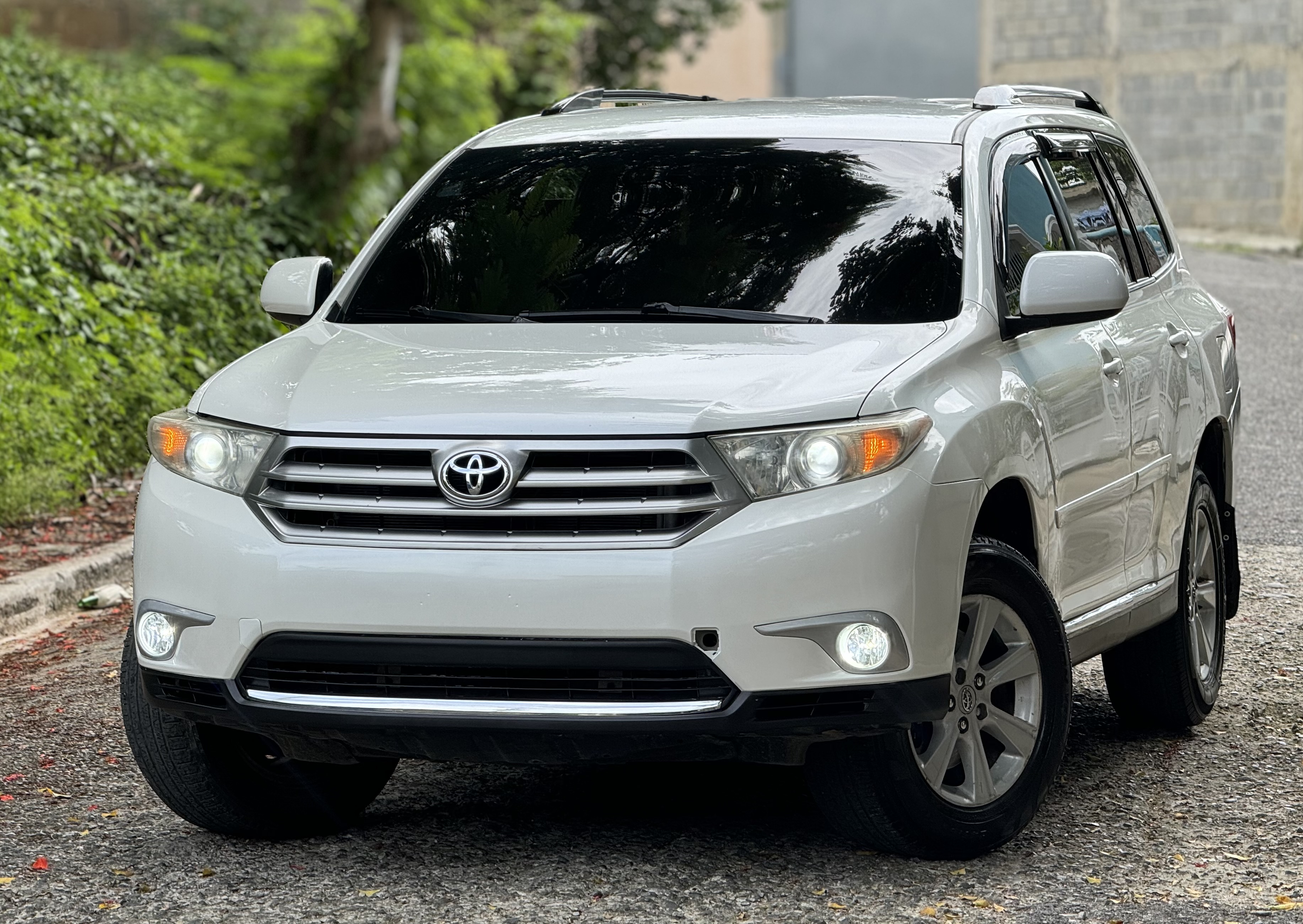 jeepetas y camionetas - Toyota highlander LE 2012 4x2