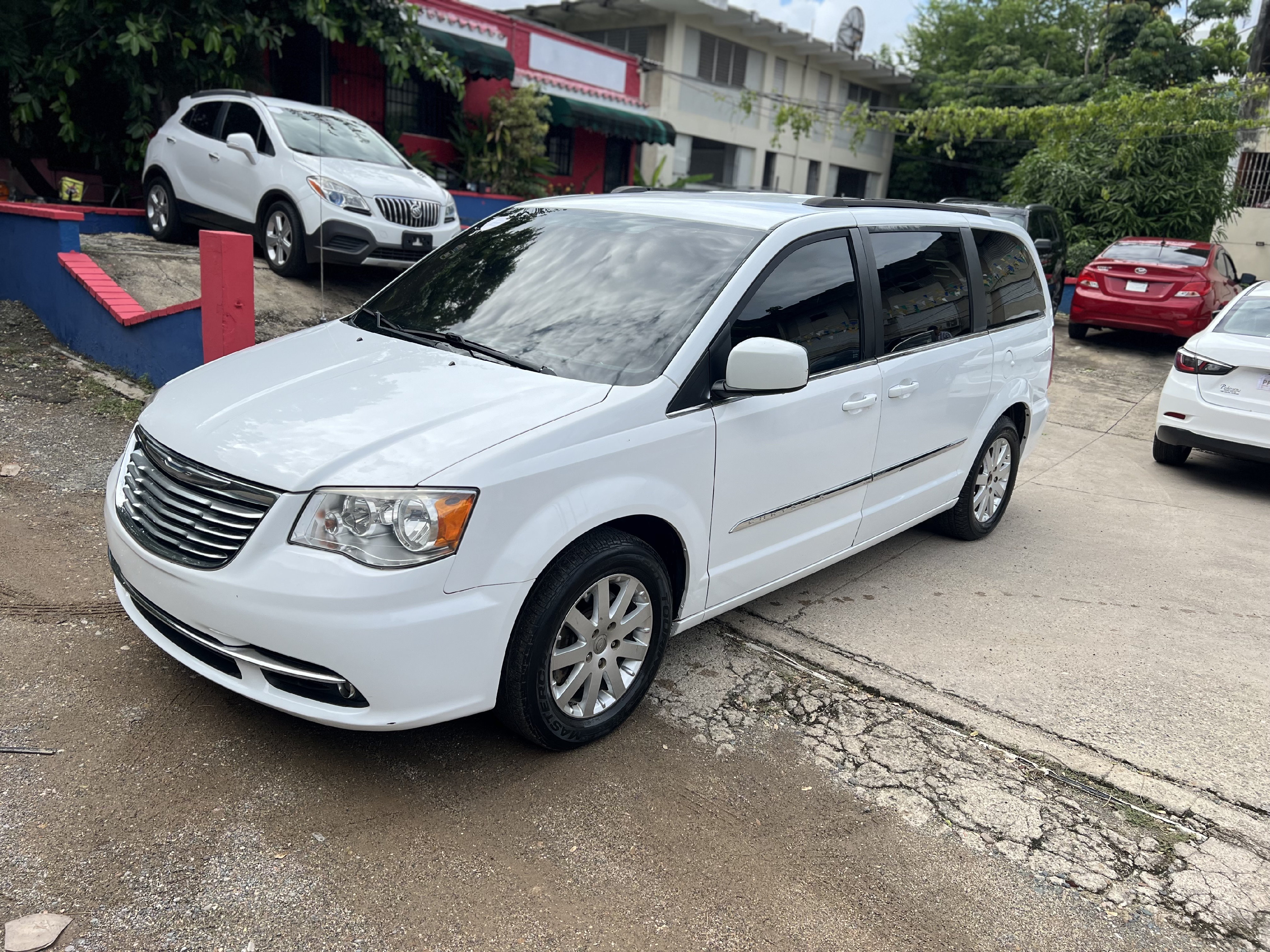 jeepetas y camionetas - Chrysler Town country 