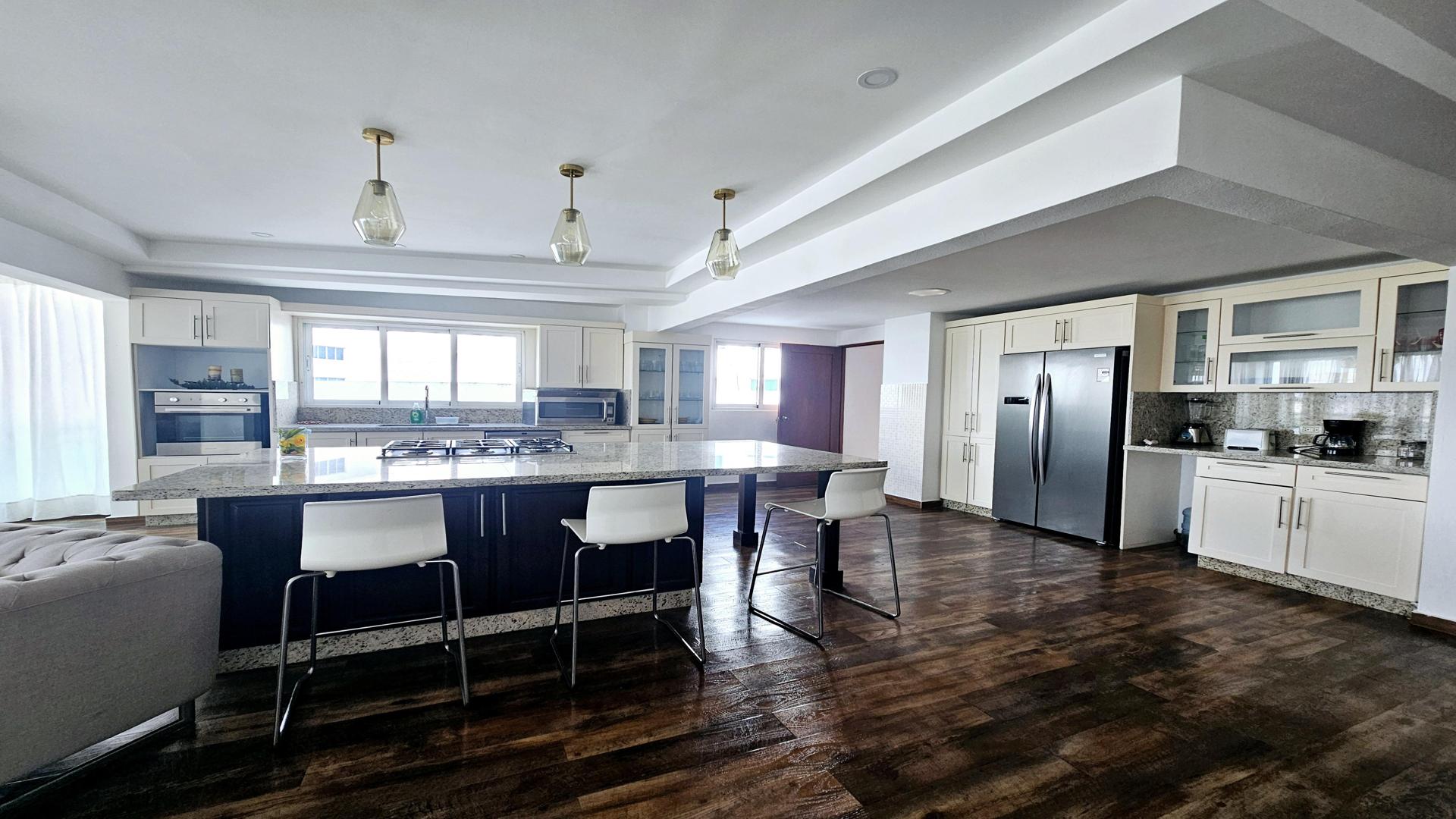 apartamentos - VENTA | ALQUIER APARTAMENTO 3 HABITACIONES EN RENACIMIENTO