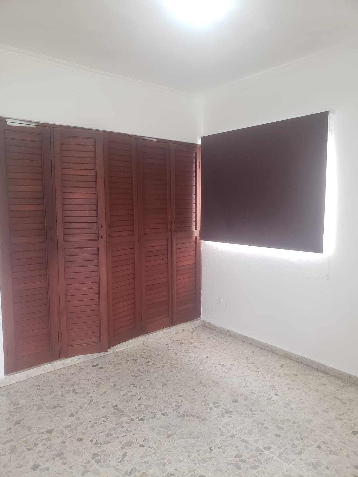 apartamentos - ALQUILO APTO VACÍO ARROYO HONDO ll , 2 HAB, PISO3, $ 32,000 2