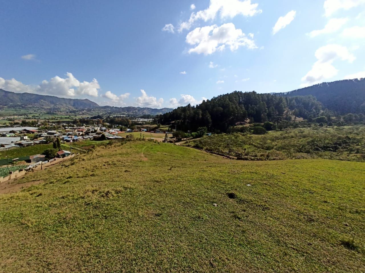 solares y terrenos - Solar en Constanza de 1,500m2 1