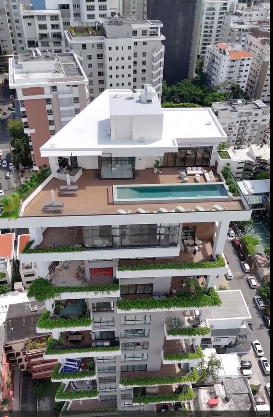 apartamentos - Apartamento en Paraiso Uno por piso 6 parqueos 2