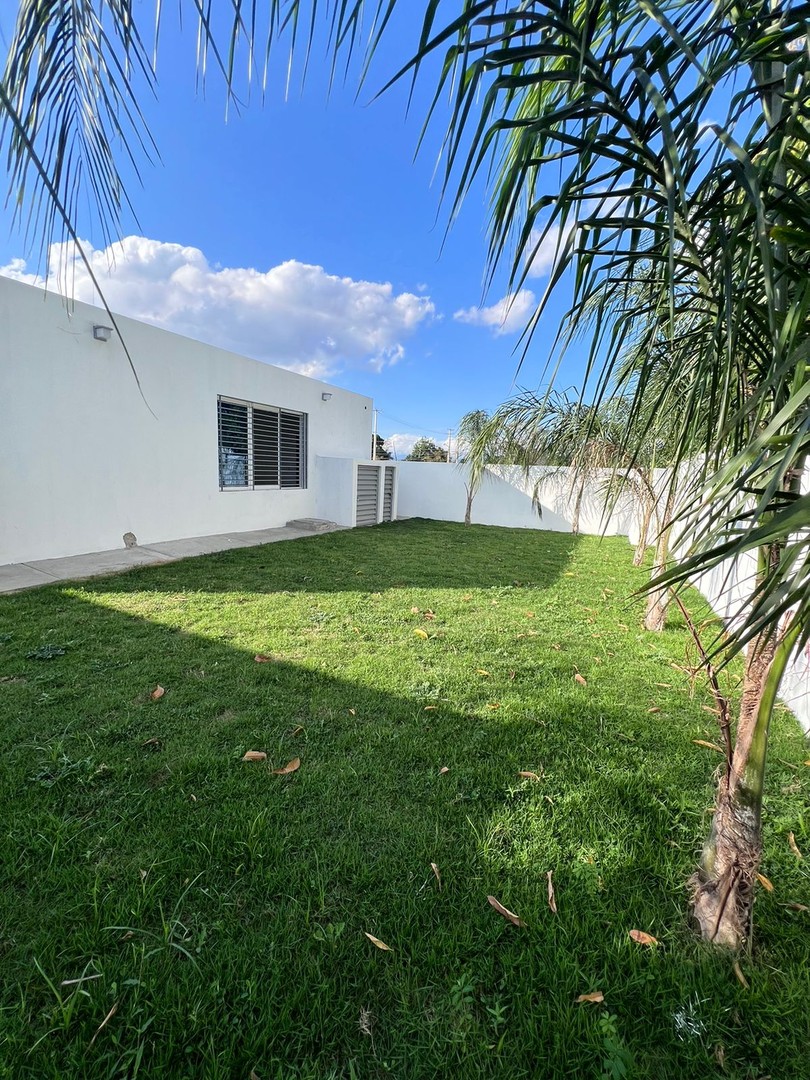 casas - CASA EN VENTA EN RESIDENCIAL CERRADO - PUÑAL, SANTIAGO DE LOS CABALLEROS. 1