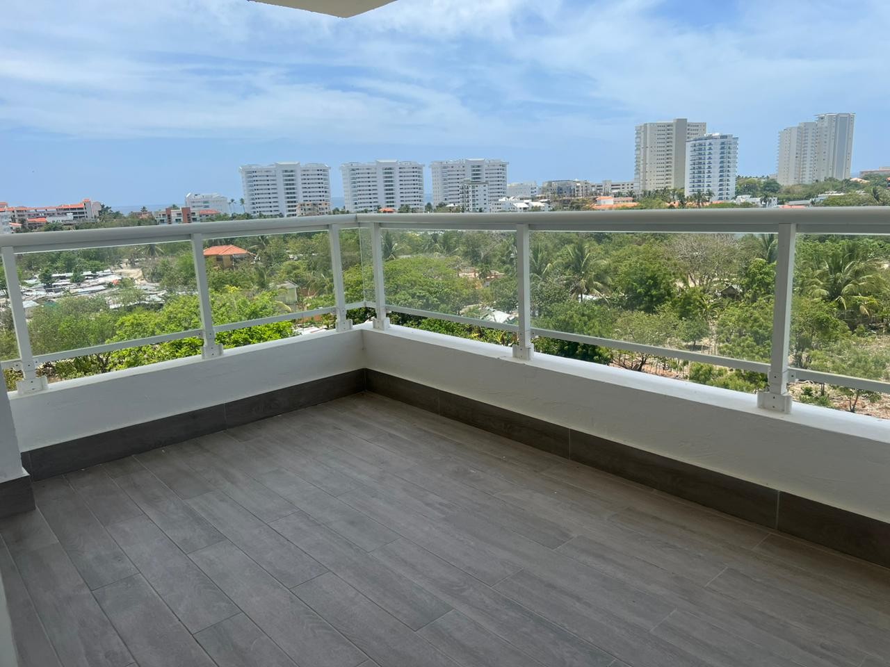 apartamentos - VENDO Piso 7 Vista Al Mar En Juan Dolió (Boulevard) A Estrenar código: PD54