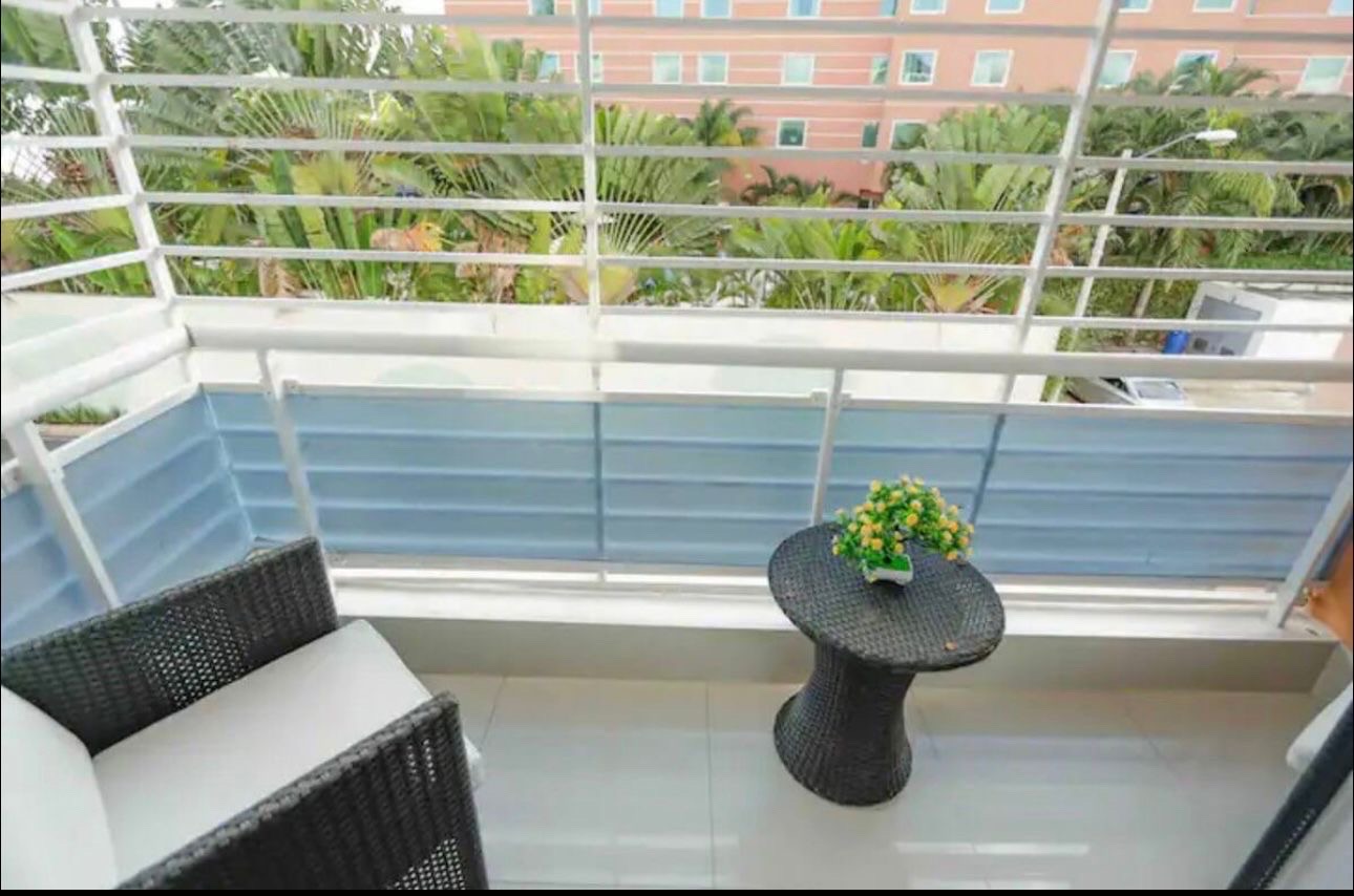 apartamentos - vendo hermoso ap en residencial palma real  4