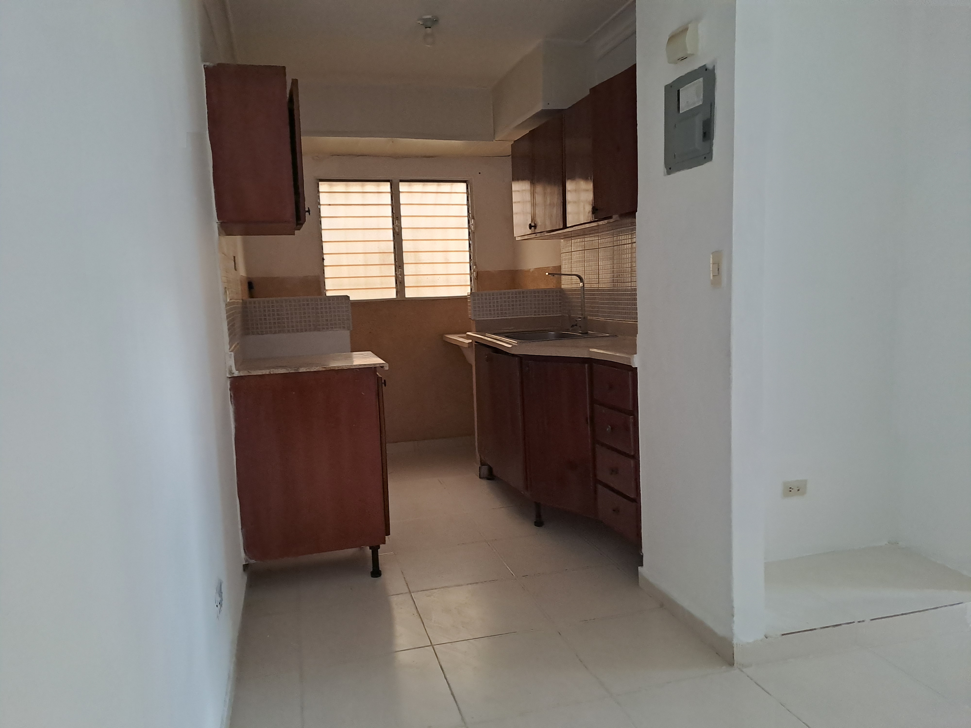 apartamentos - Alquilo apartamento Res Juan rafael prox a la Jacobo Majluta Santo Domingo norte 8