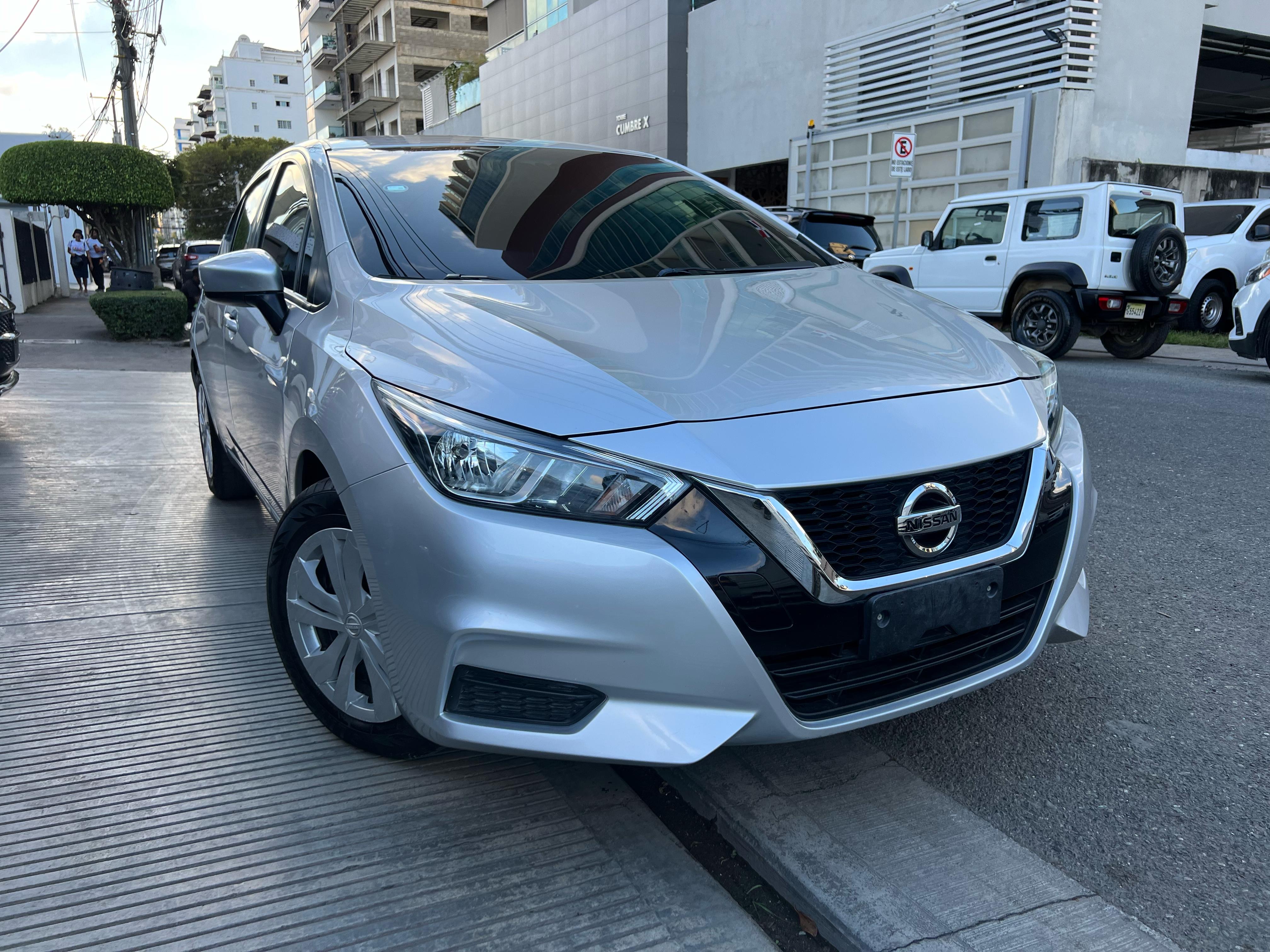 carros - NISSAN VERSA 2022 OFERTA 1