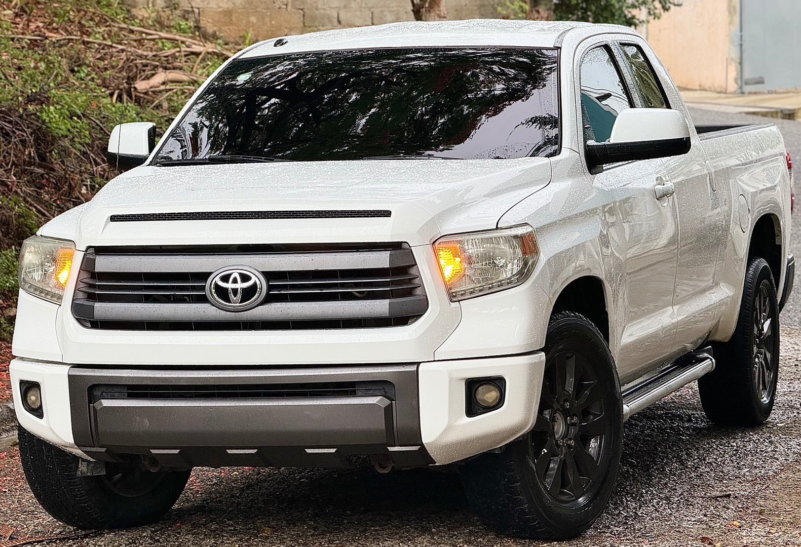 jeepetas y camionetas - Toyota Tundra SR5 2014 4x2 Doble cabina 