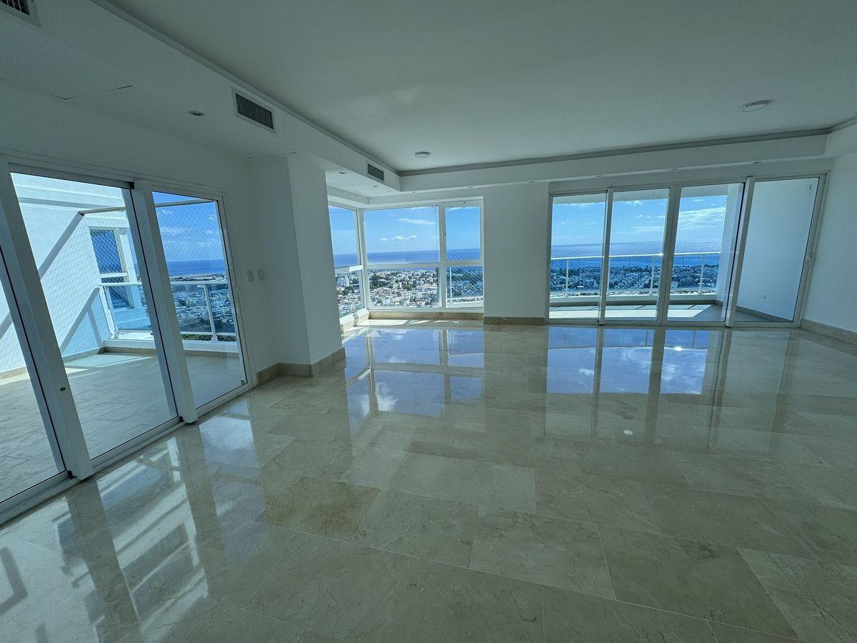 apartamentos - Alquilo apartamento de 3 habitaciones en Avenida Anacaona 0