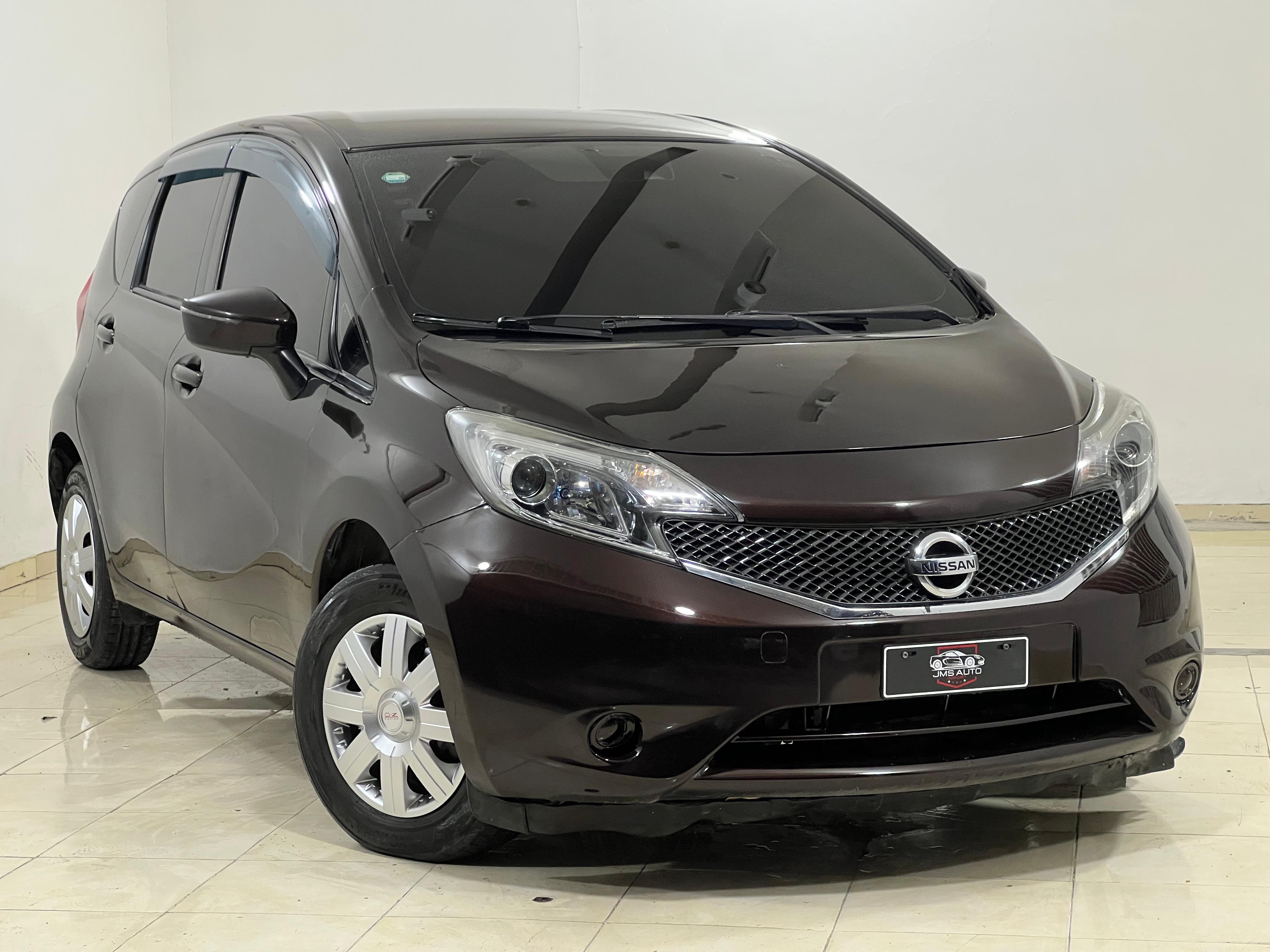 carros - NISSAN NOTE AÑO 2016
 1