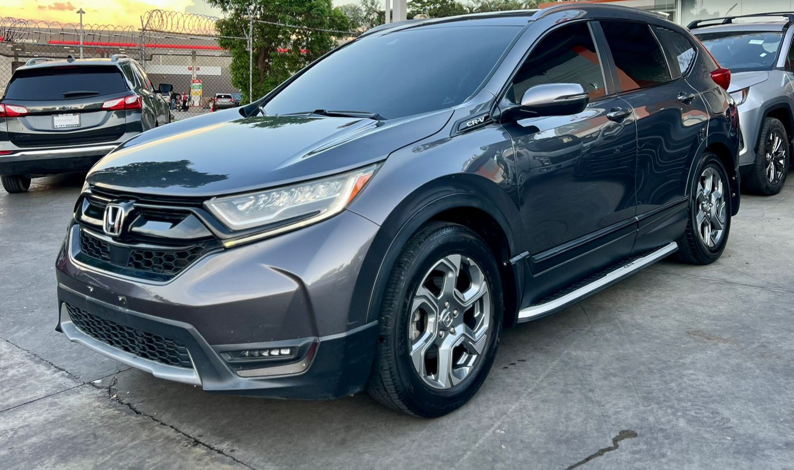 jeepetas y camionetas - Honda Crv 2017 Touring 4x4 2