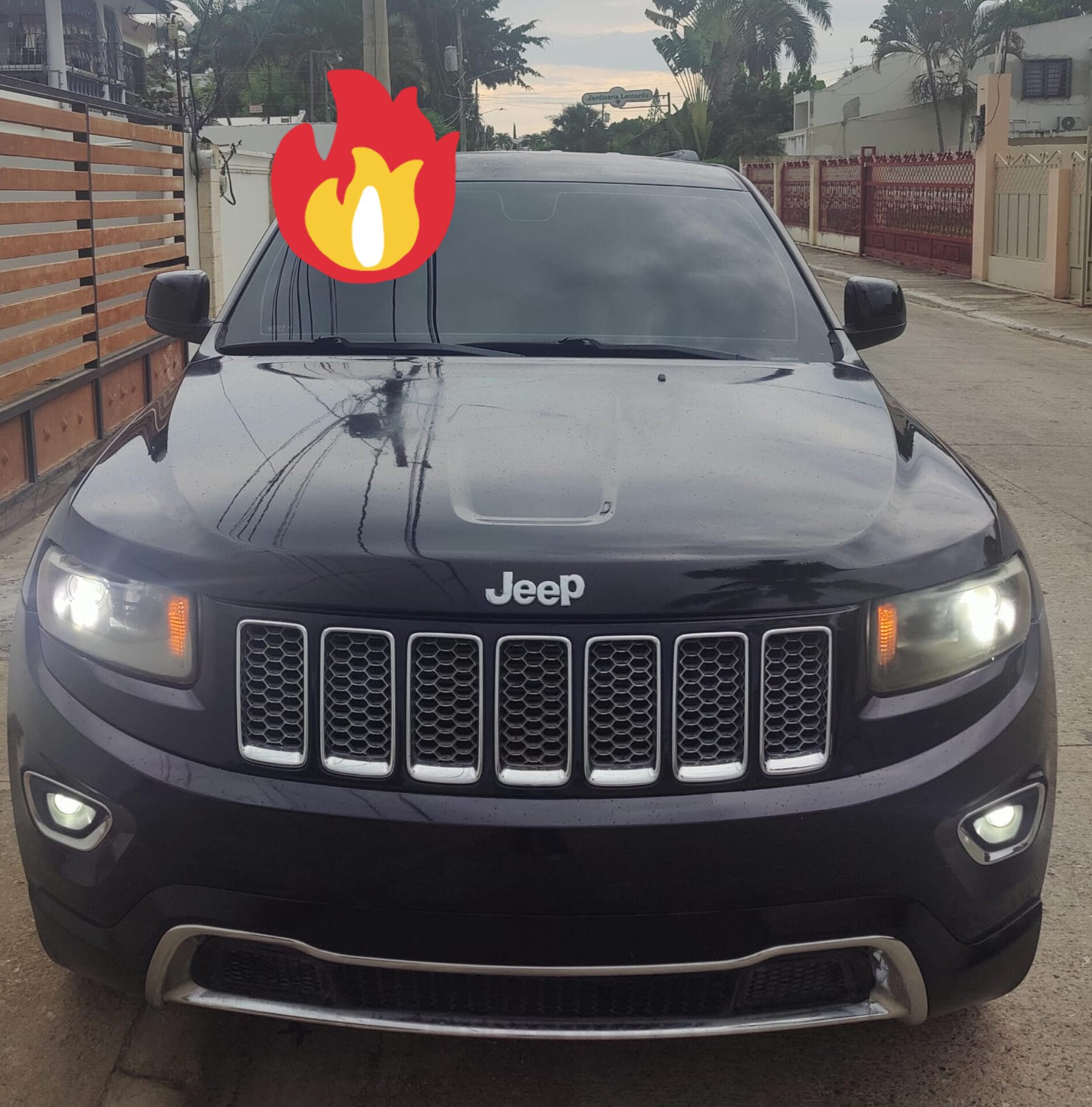 jeepetas y camionetas - jeep grand cherokee laredo 2015 0