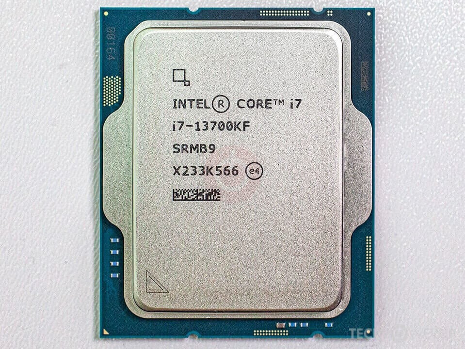 accesorios para electronica - Procesador Intel Core i7-13700KF