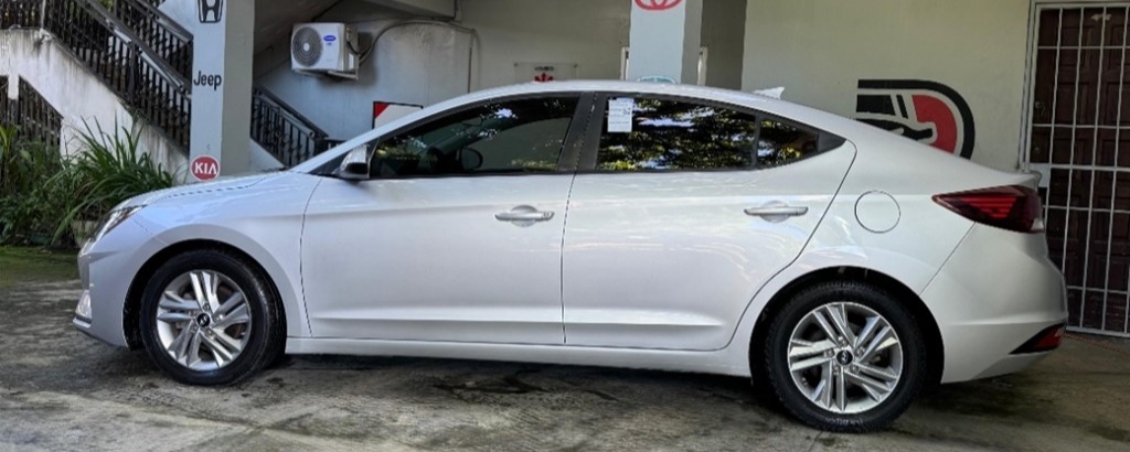 carros - 2020 Hyundai Elantra SEL 75 Millas 2