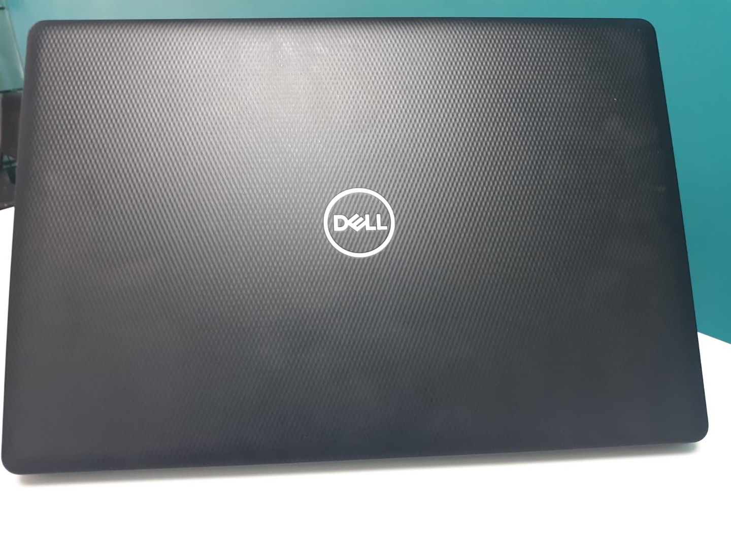 computadoras y laptops - Laptop, Dell Inspiron 3593 10th Gen, Intel Core i5 / 8GB DDR4 / 1TB SSD	
 3