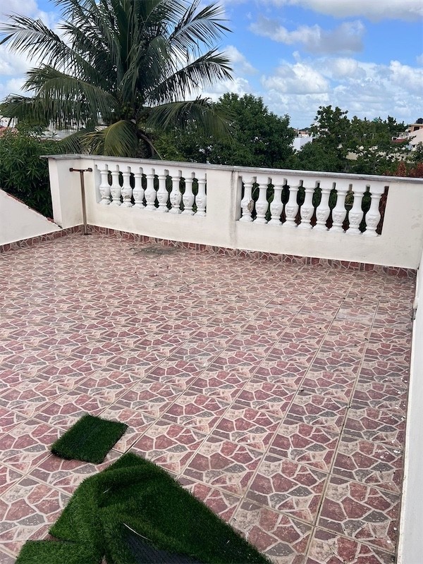 casas - Venta de casa en la carretera mella zona oriental Santo Domingo este  7