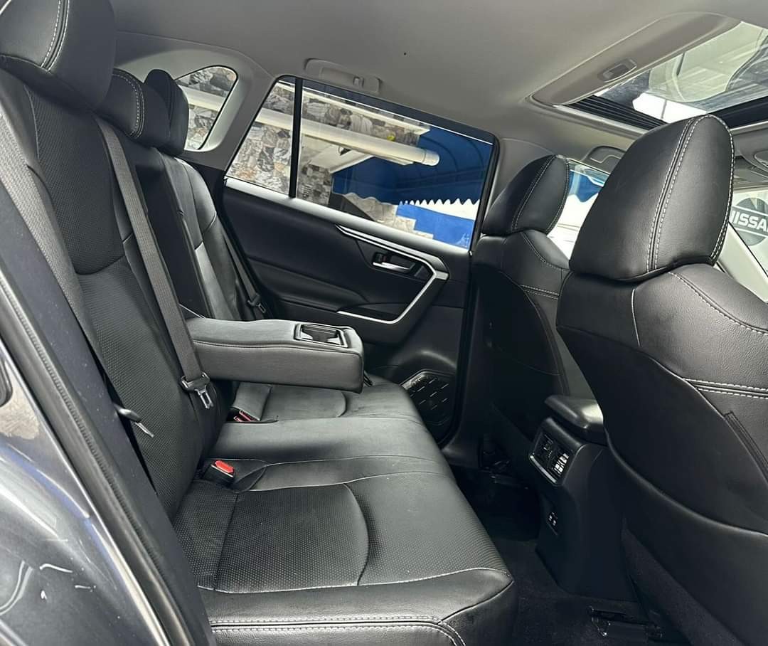 jeepetas y camionetas - 2019 Toyota RAV-4 XLE Americana
motor 4 cilindros 2.5 litros clean carfax. 7