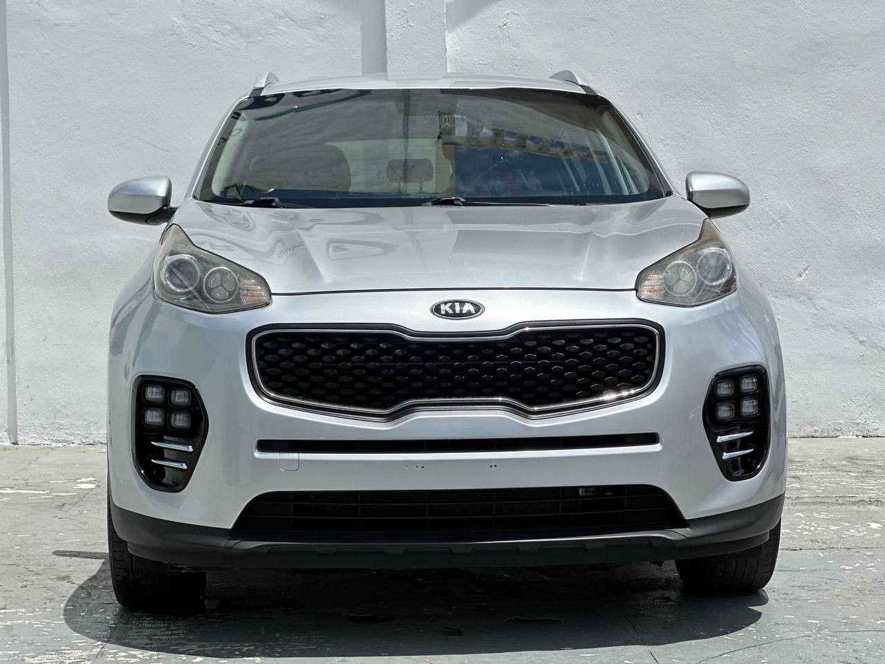 jeepetas y camionetas - KIA SPORTAGE LX 2018Recien Importada 9