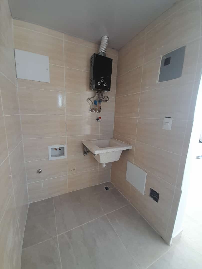 apartamentos - Próximo a la Unicaribe Se Vendo Apartamento Sin Amueblar 6