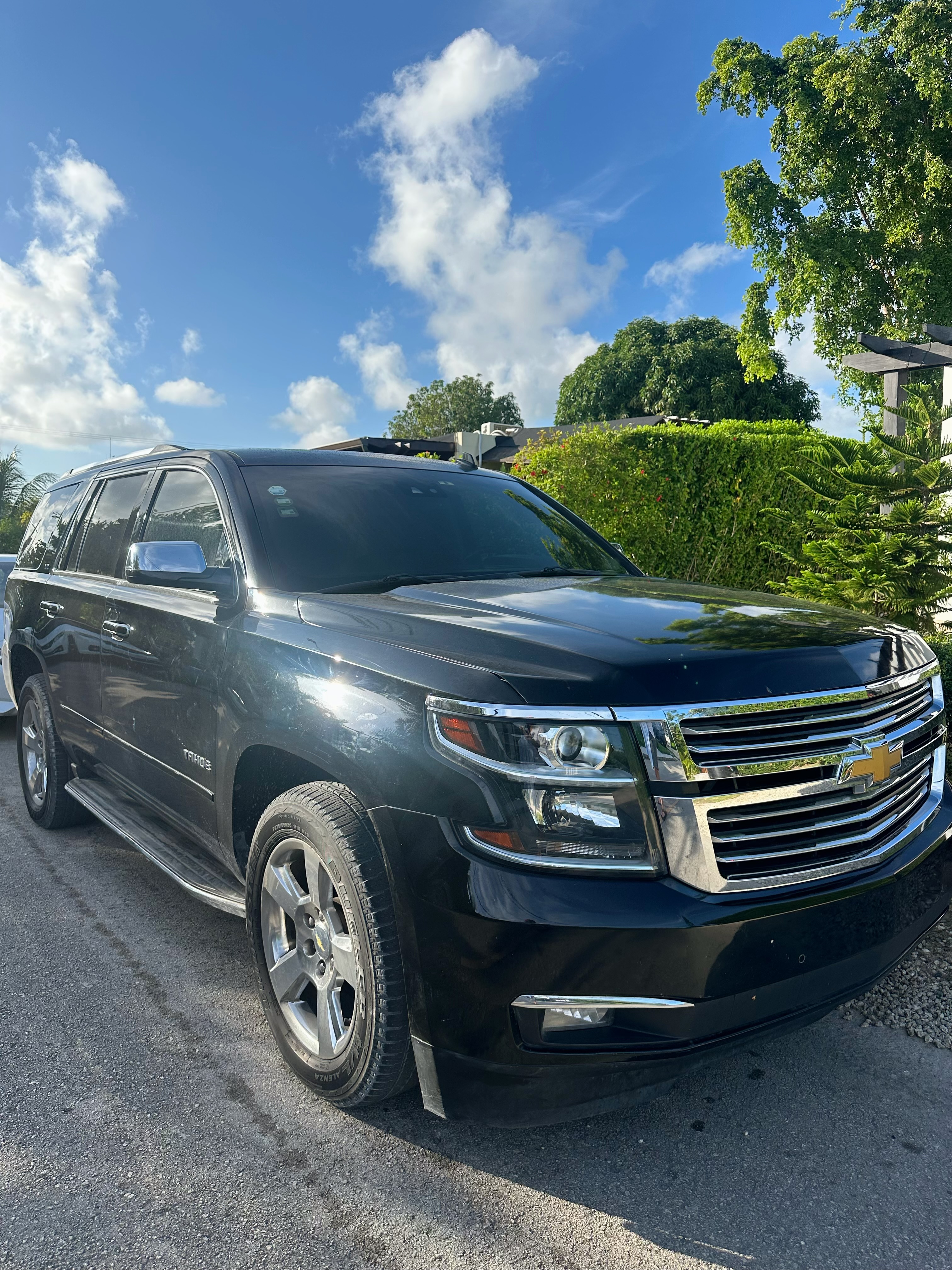 jeepetas y camionetas - Chevrolet Tahoe LTZ Full  1